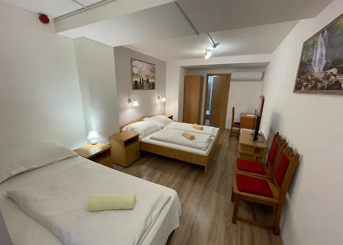 Mátyus Udvarház Kengyel 3* Eger